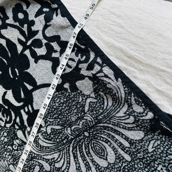 Women's Marc New York cape, One Size, Black and Grey‎ - Picture 6 of 7